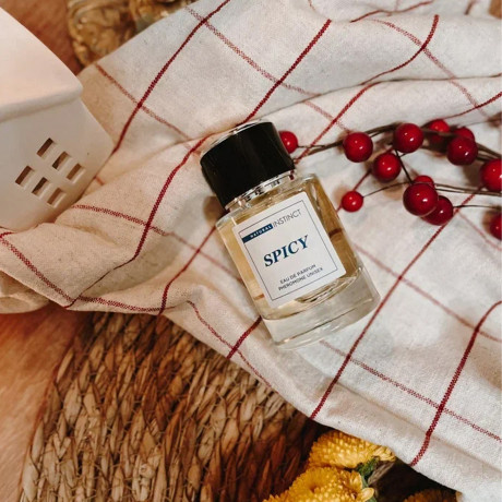 Парфюмерная вода унисекс с феромонами "Spicy", 50 мл